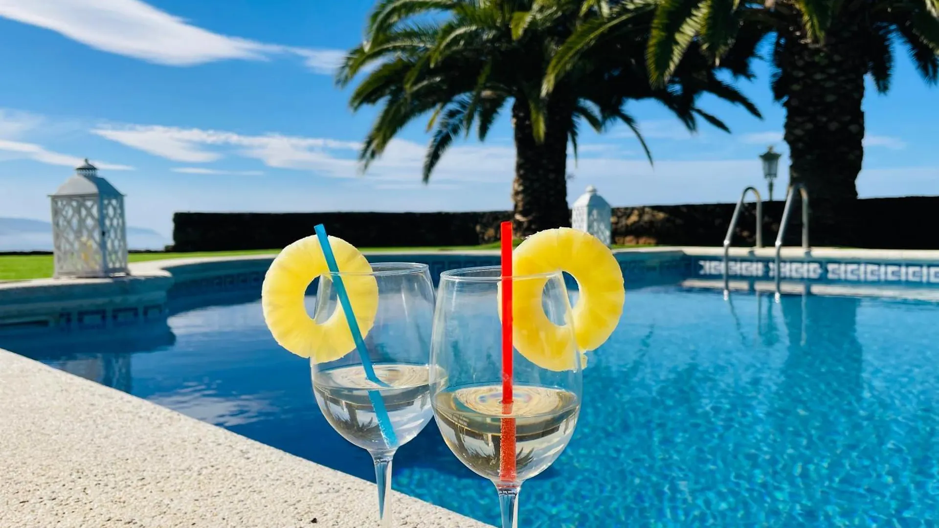 Dos Villas Y Una Amplia Piscina! La Matanza De Acentejo